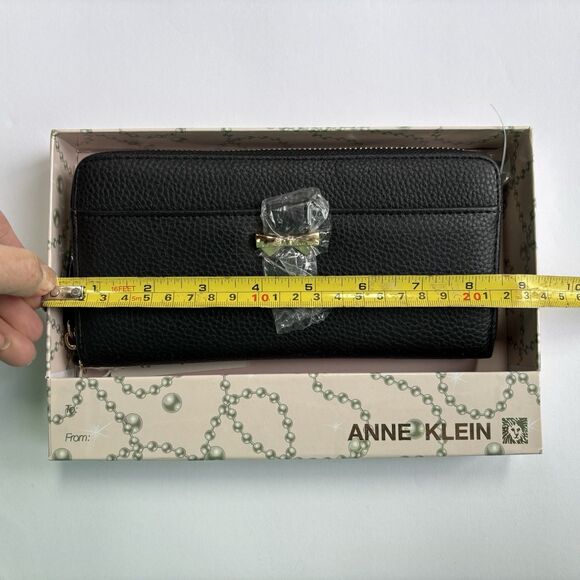 New Anne Klein Women’s Zip-Around Wristlet Wallet Black With Gold Colored Bow - Picture 7 of 10